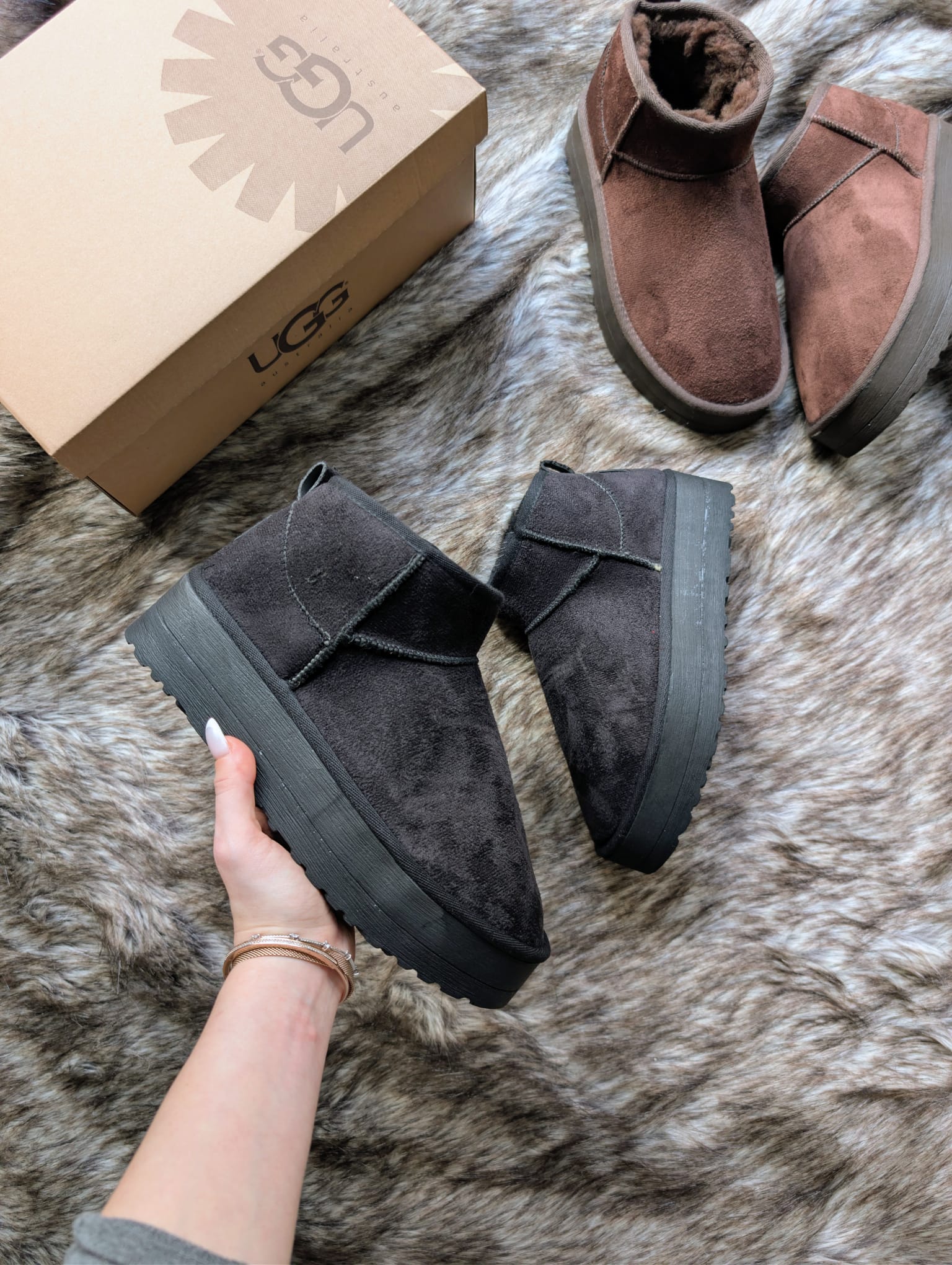 UGG ULTRA MİNİ PLATFORM UYGUN