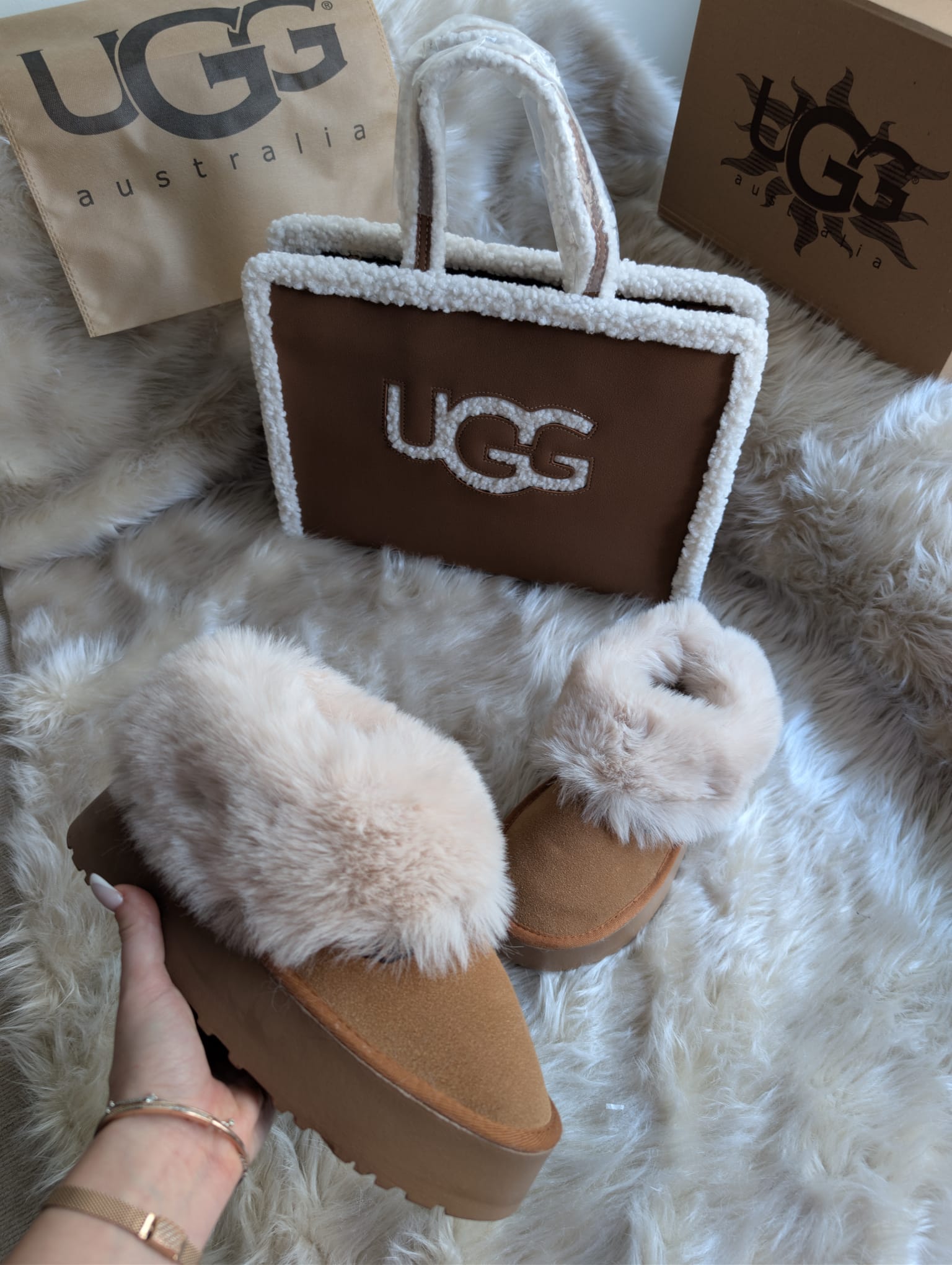 UGG TAZZELLE CHESTNUT 🌰