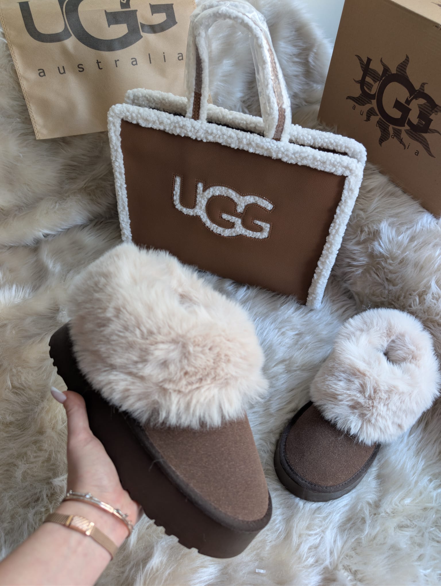 UGG TAZZELLE ACI KAHVE 🤎