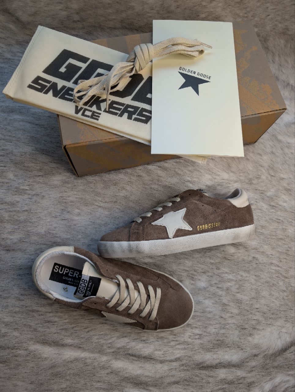 Golden Goose kahve