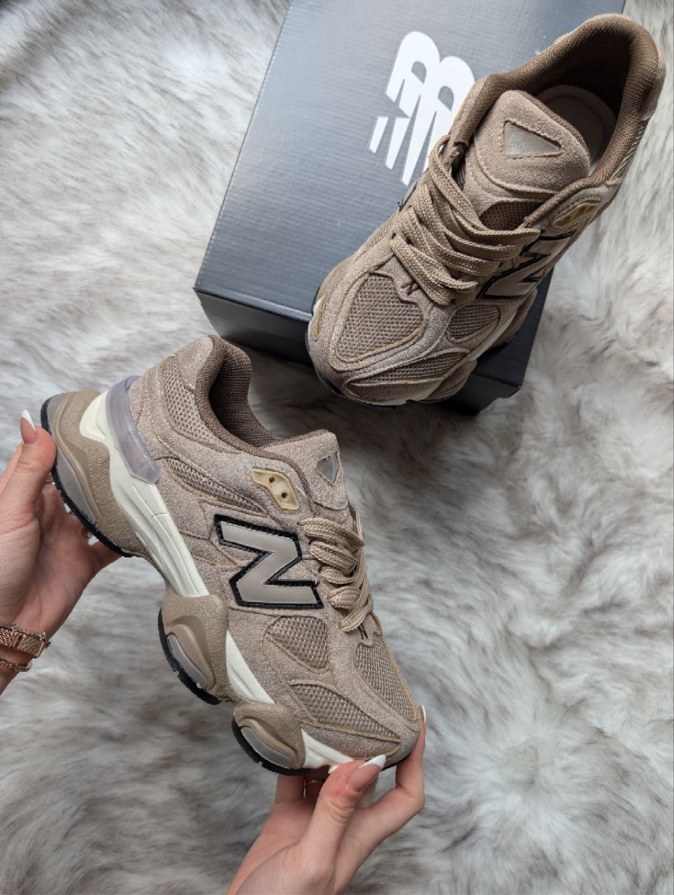 New Balance 9060 Vizon