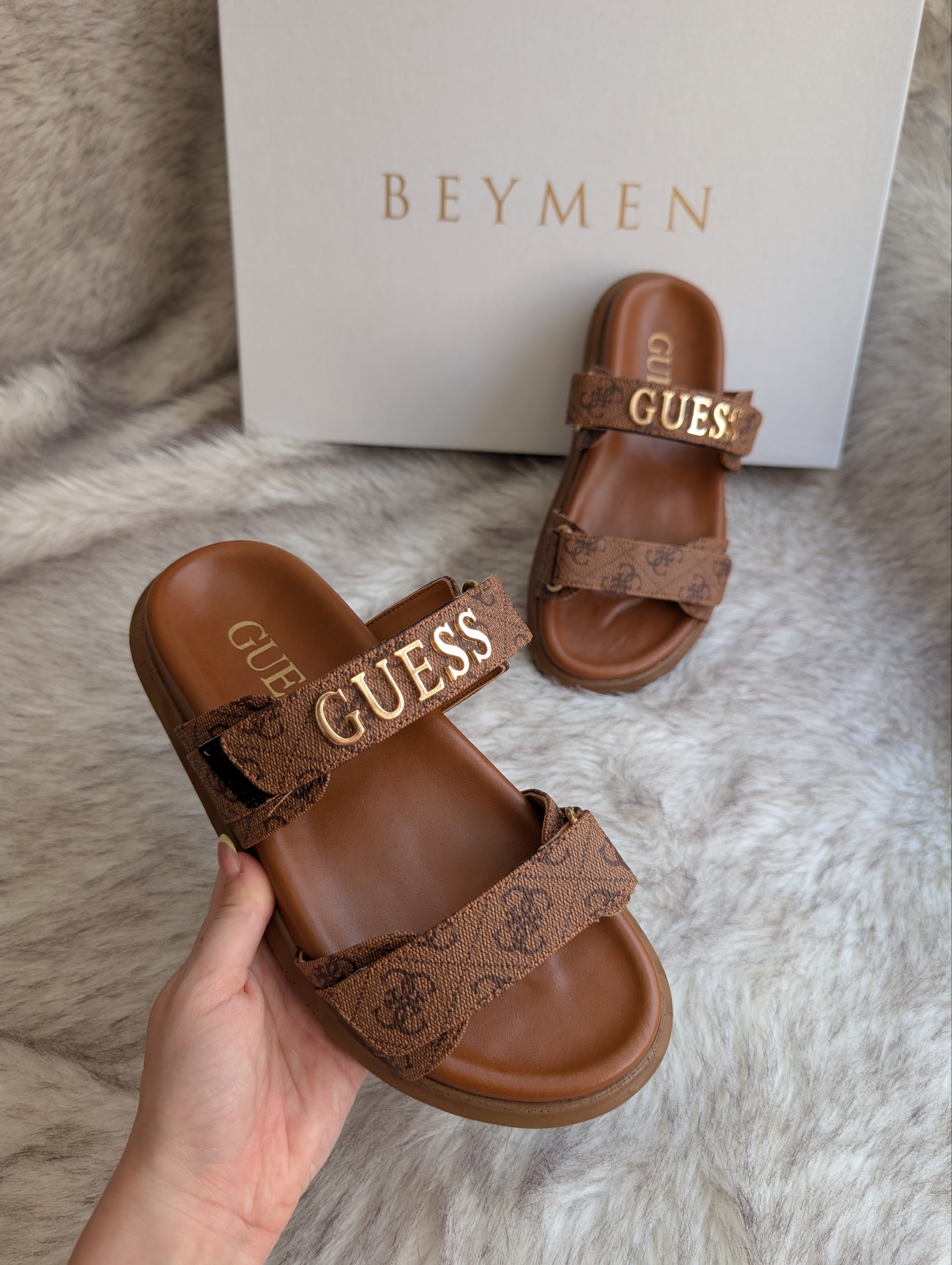 Guess Fabelis Slipper Taba