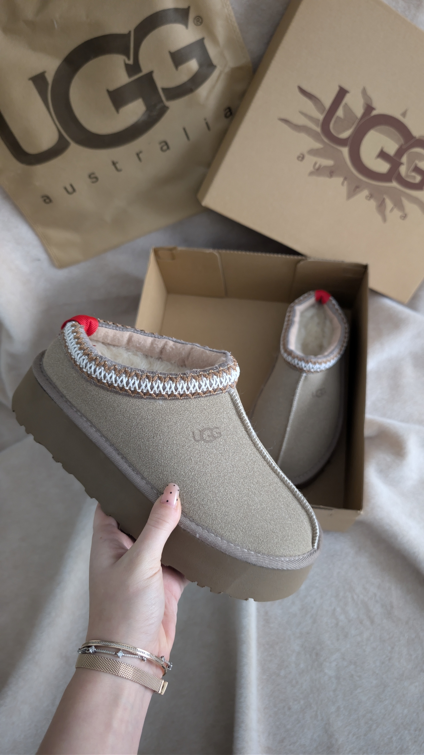 UGG TAZZ Mustard Seed
